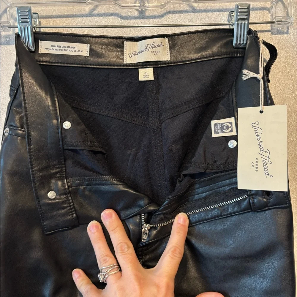 Universal Thread | Black Faux Leather Pants | 25x29 - Picture 3 of 7